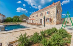 4 Bedroom Beautiful Home In Citluk